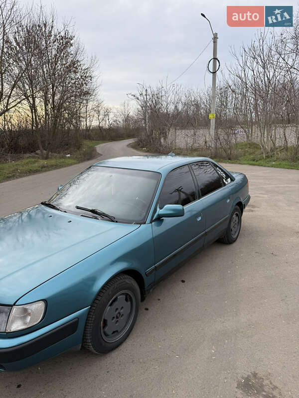 Седан Audi 100 1991 в Одесі