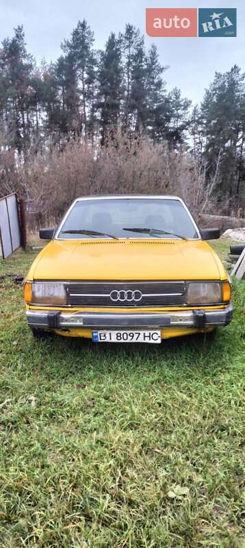 Седан Audi 100 1978 в Полтаві