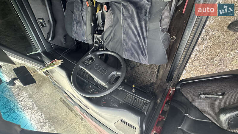 Седан Audi 100 1986 в Берегово