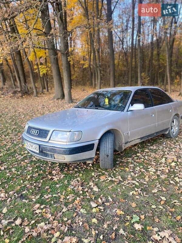 Седан Audi 100 1993 в Черновцах