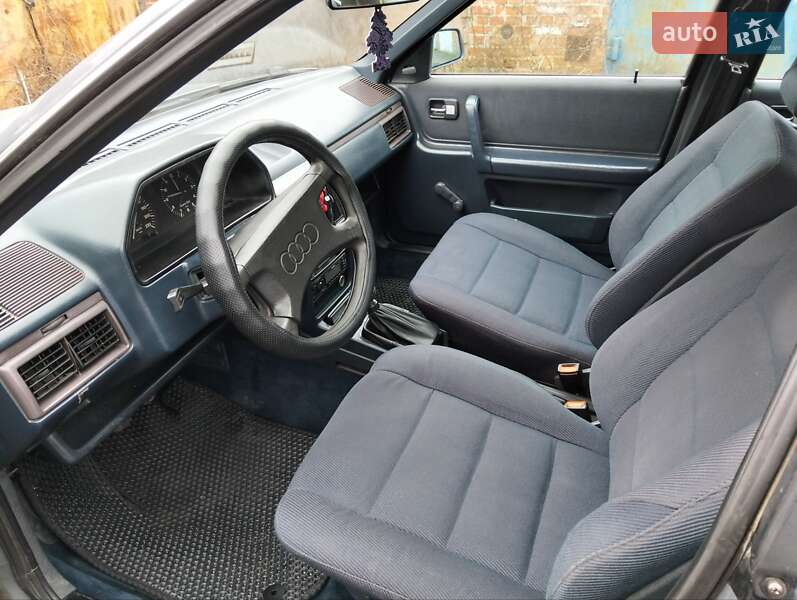 Седан Audi 100 1988 в Сумах