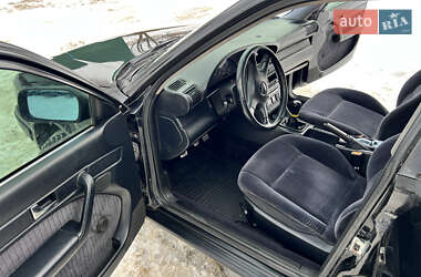 Седан Audi 100 1992 в Львове