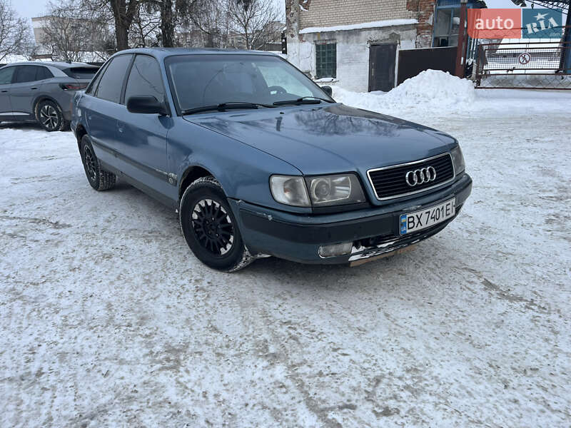 Седан Audi 100 1991 в Шепетовке