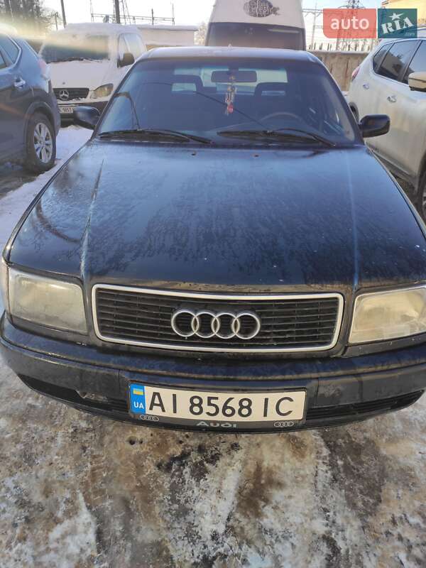 Седан Audi 100 1992 в Киеве