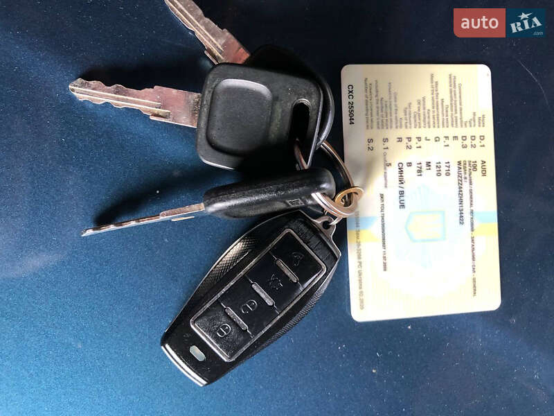 Седан Audi 100 1987 в Кицмани