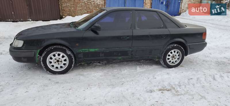 Седан Audi 100 1992 в Глухові