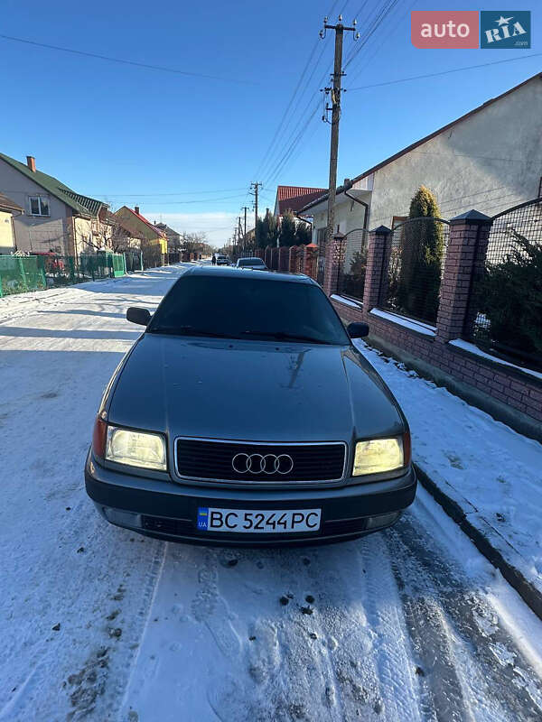 Audi 100 1992