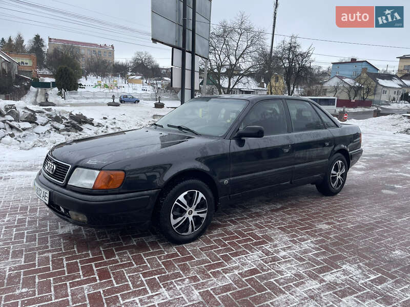 Седан Audi 100 1993 в Рівному