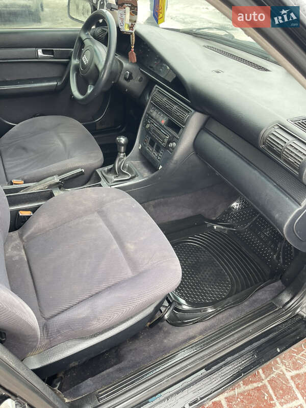 Седан Audi 100 1993 в Рівному