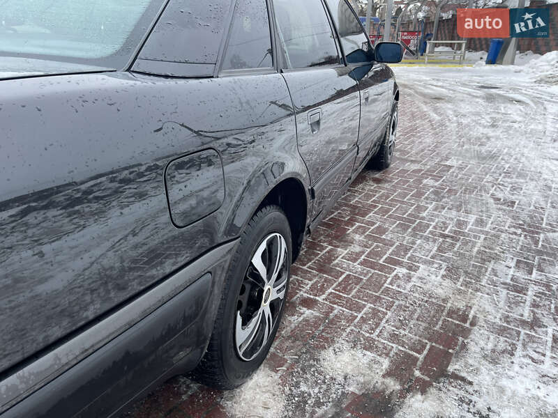 Седан Audi 100 1993 в Рівному