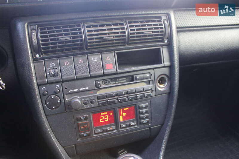 Седан Audi 100 1993 в Жовкве фото 40 Седан Audi 100 1993 в Жовкве