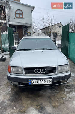 Седан Audi 100 1992 в Рівному