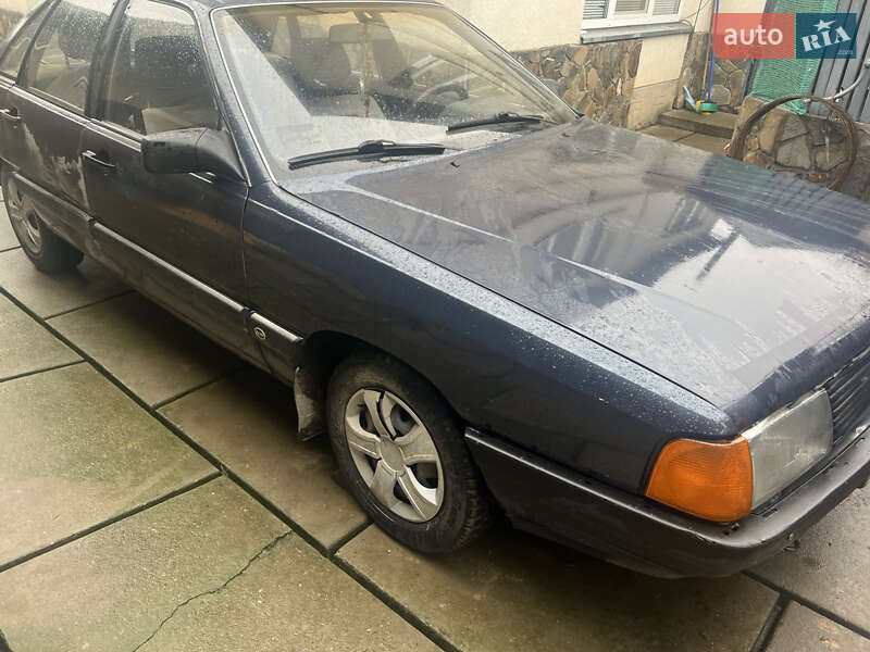 Седан Audi 100 1986 в Ужгороді фото 3 Седан Audi 100 1986 в Ужгороді