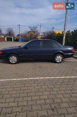 Седан Audi 100 1993 в Одессе