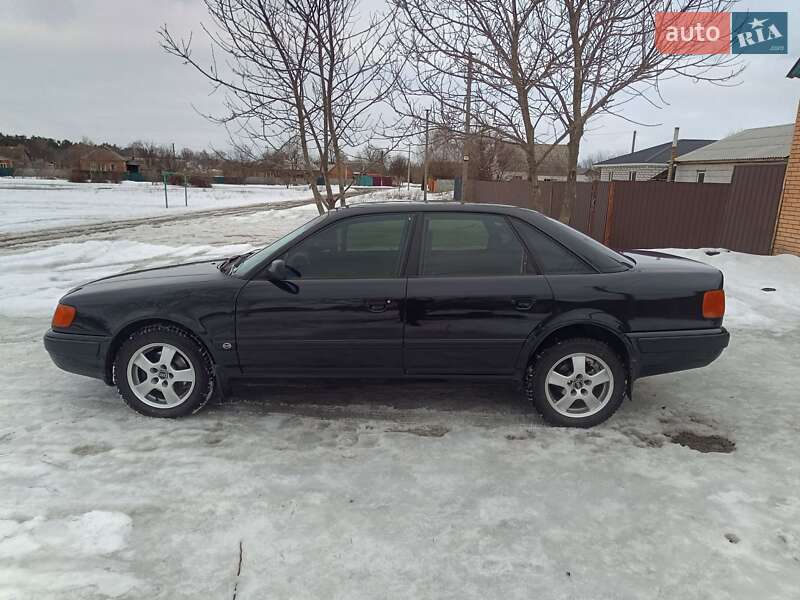 Седан Audi 100 1993 в Ромнах фото 3 Седан Audi 100 1993 в Ромнах