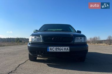 Седан Audi 100 1994 в Любешові