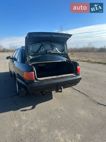 Седан Audi 100 1994 в Любешові