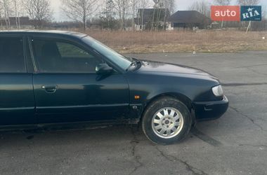 Седан Audi 100 1994 в Любешові