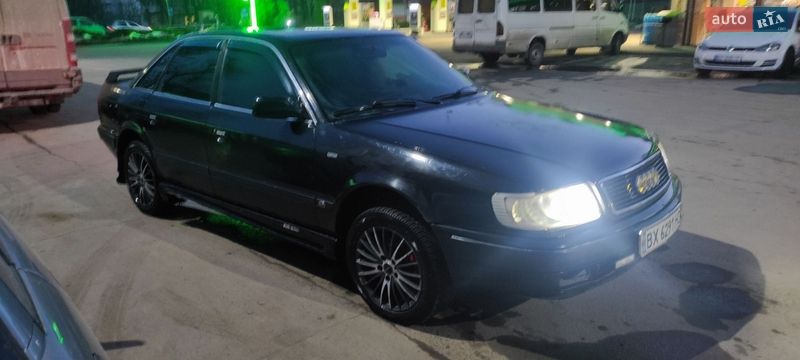 Седан Audi 100 1991 в Хмельницькому