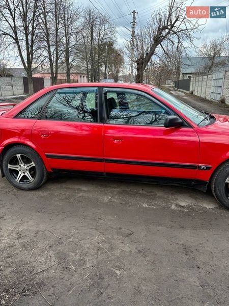 Седан Audi 100 1993 в Зміїві