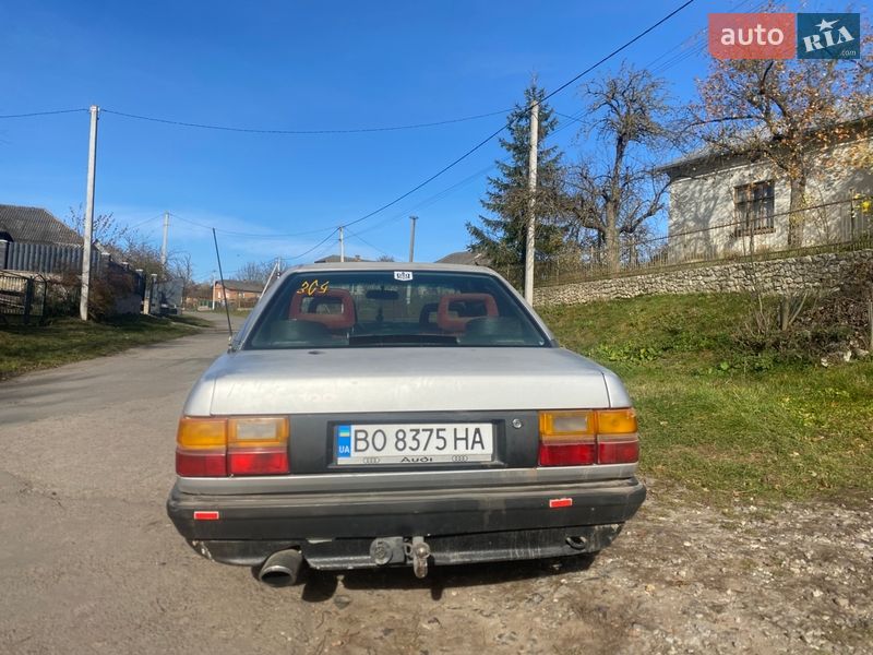 Седан Audi 100 1986 в Тернополі