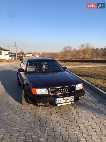 Седан Audi 100 1992 в Рівному