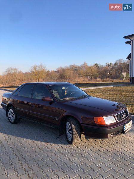 Седан Audi 100 1992 в Рівному