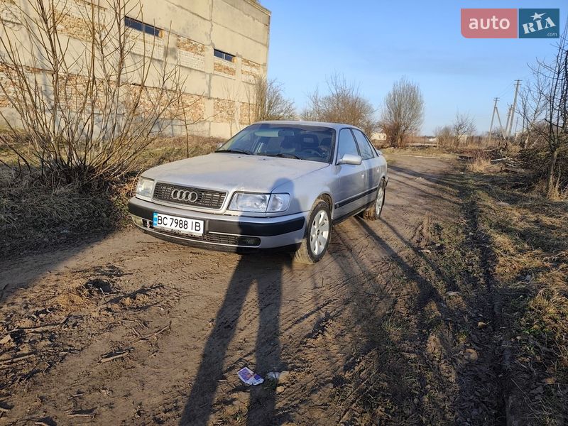 Седан Audi 100 1991 в Львові