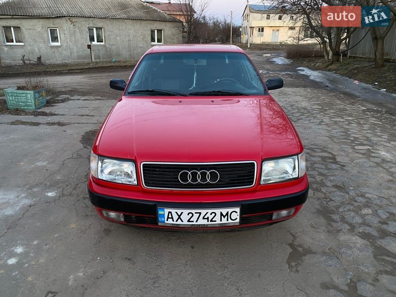 Седан Audi 100 1993 в Харькове
