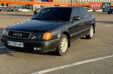 Седан Audi 100 1994 в Кривом Роге