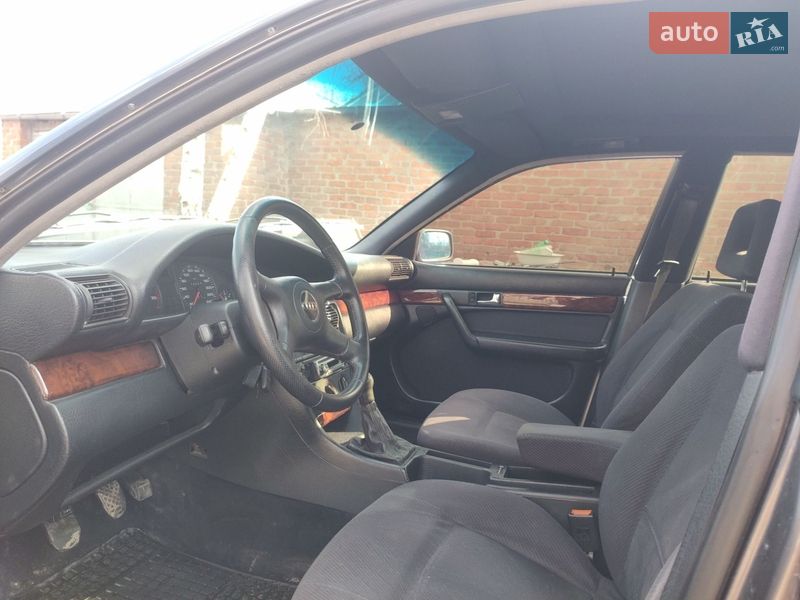 Седан Audi 100 1991 в Ильинцах