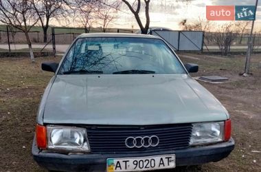Седан Audi 100 1983 в Володимирі