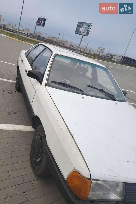 Седан Audi 100 1985 в Одессе фото 4 Седан Audi 100 1985 в Одессе