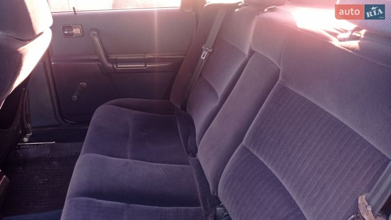 Седан Audi 100 1986 в Рівному