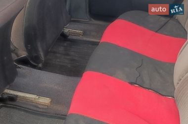 Седан Audi 100 1983 в Ровно
