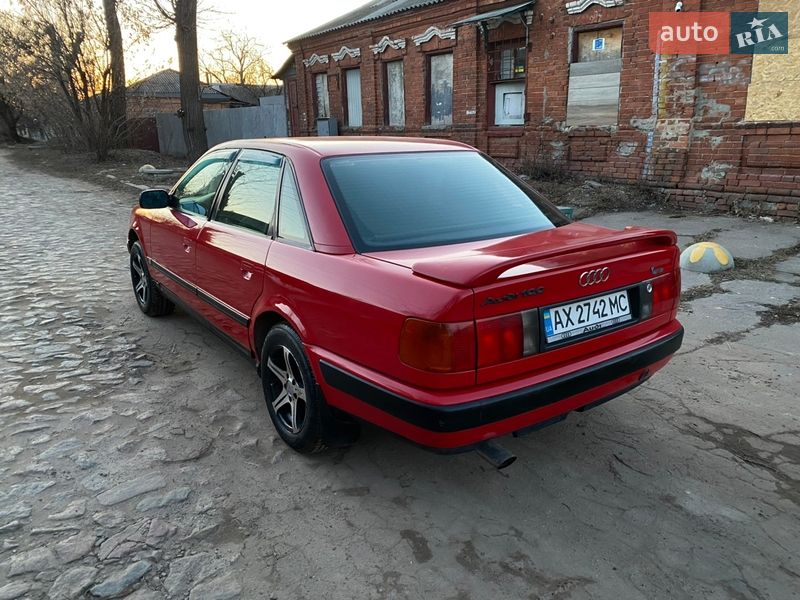 Седан Audi 100 1993 в Харькове