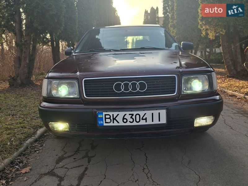 Седан Audi 100 1993 в Ровно