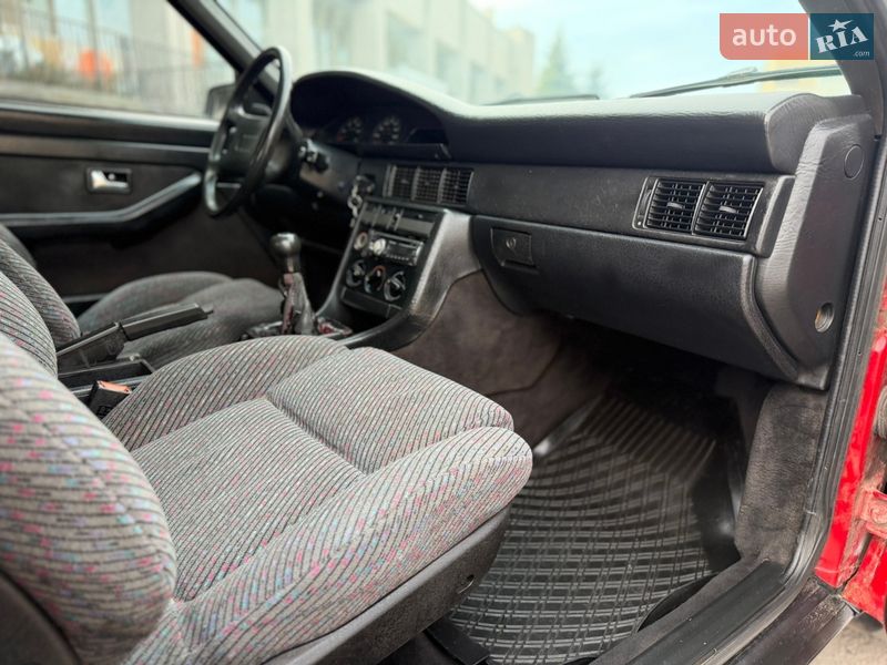 Универсал Audi 100 1989 в Ровно