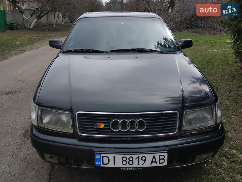 Седан Audi 100 1992 в Киеве