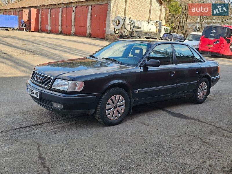 Седан Audi 100 1991 в Києві