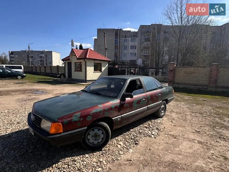 Audi 100 1985