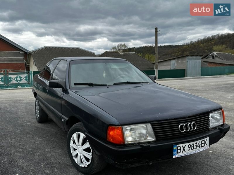Audi 100 1989 Audi 100 1989