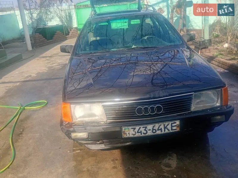 Audi 100 1990