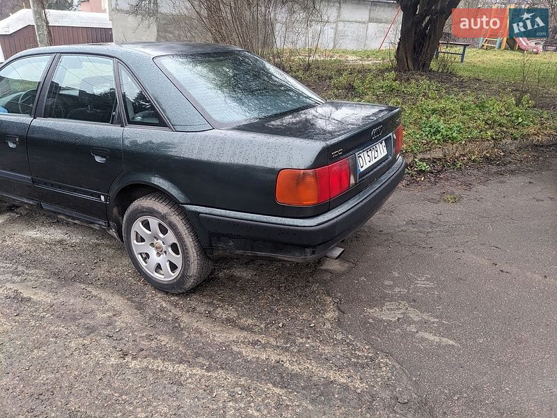 Седан Audi 100 1993 в Львове