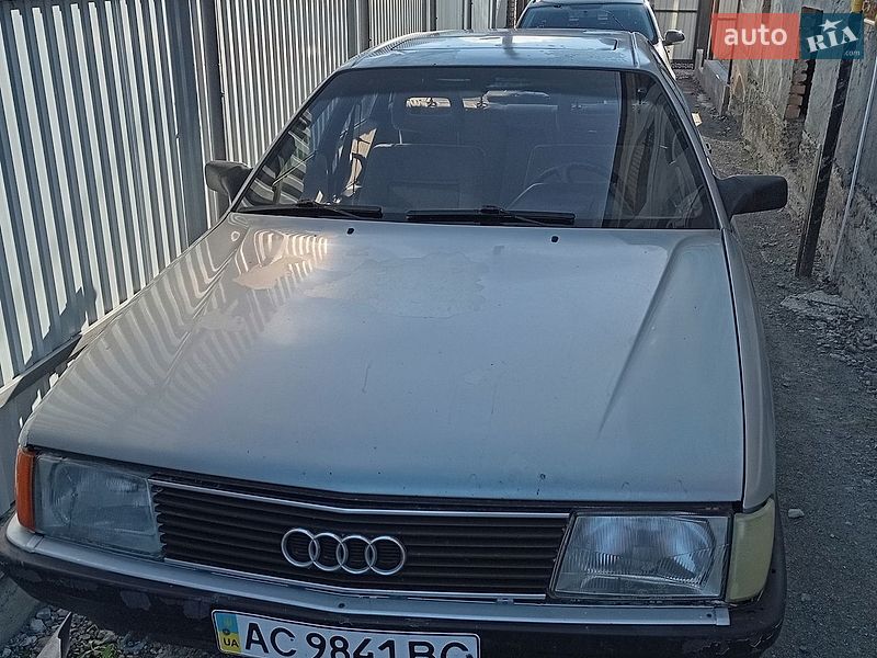 Audi 100 1986