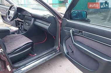 Седан Audi 100 1993 в Лугинах