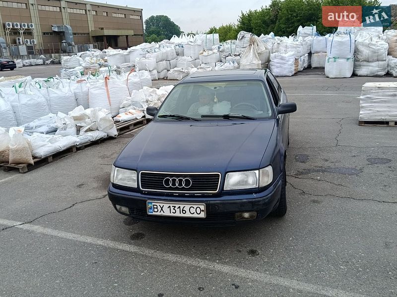 Седан Audi 100 1993 в Києві