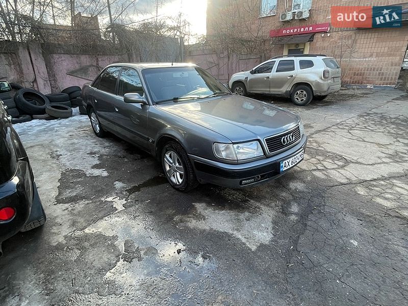 Седан Audi 100 1992 в Харькове
