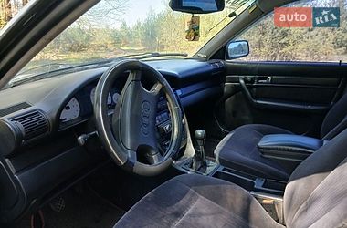 Седан Audi 100 1992 в Заречном