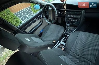 Седан Audi 100 1992 в Ужгороді
